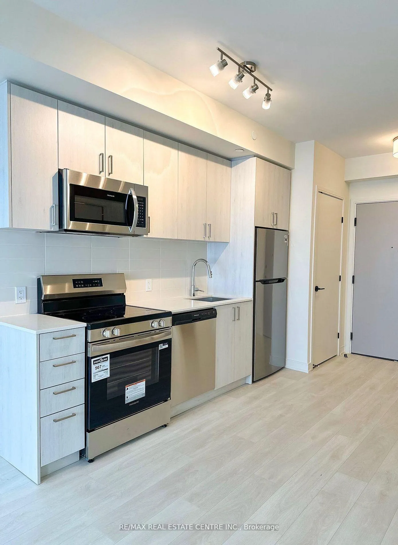 Photo 5 of Unit 2106, 8020 Derry Road, Milton, Coates — HOMEH
