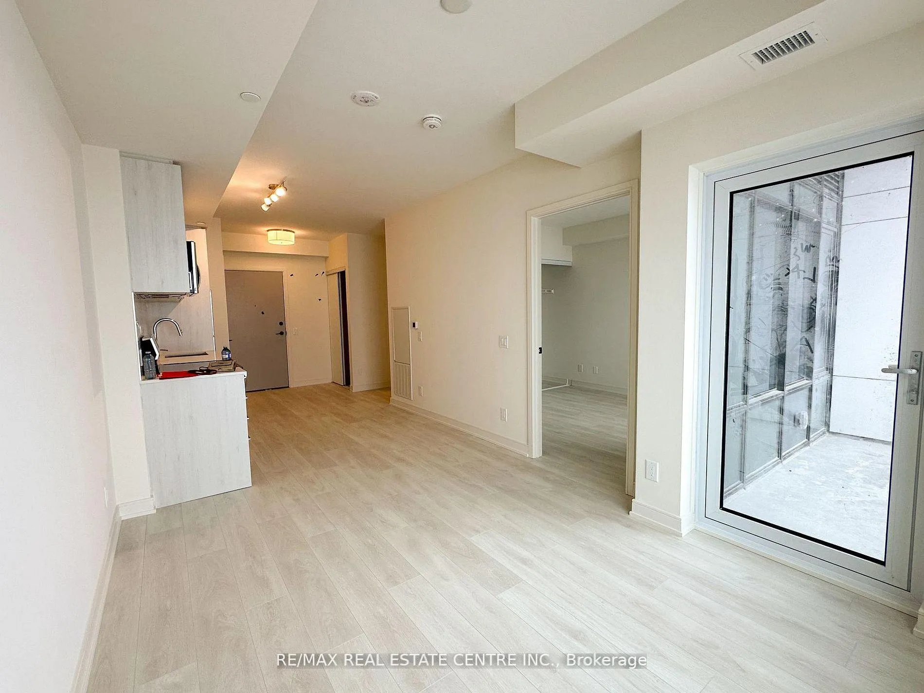 Photo 6 of Unit 2106, 8020 Derry Road, Milton, Coates — HOMEH