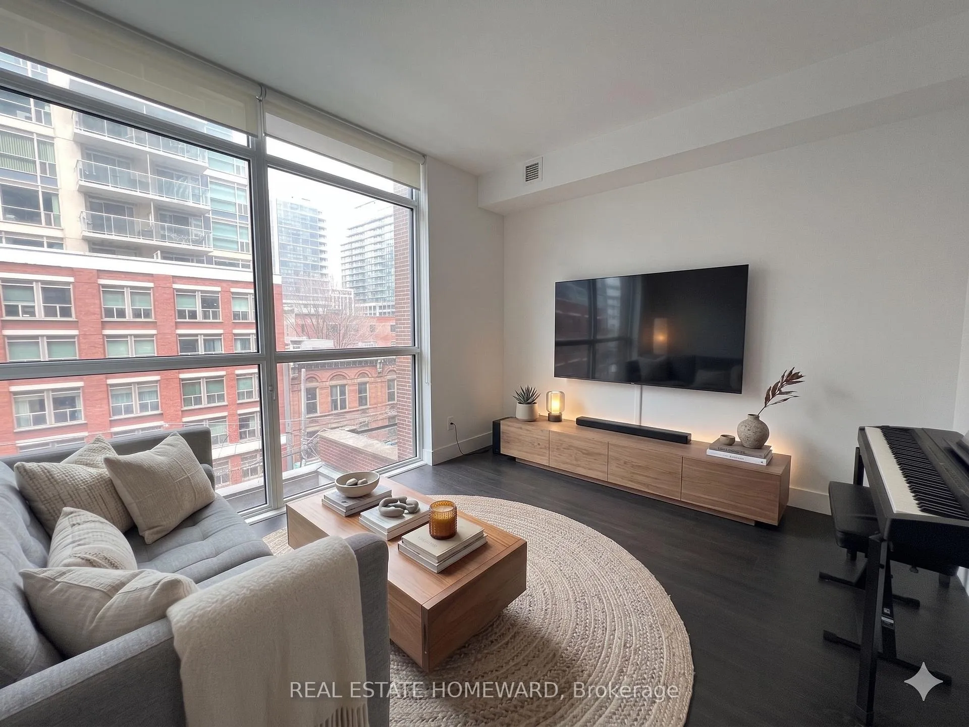 Photo 1 of Unit 509, 39 Sherbourne Street, Toronto, Moss Park — HOMEH
