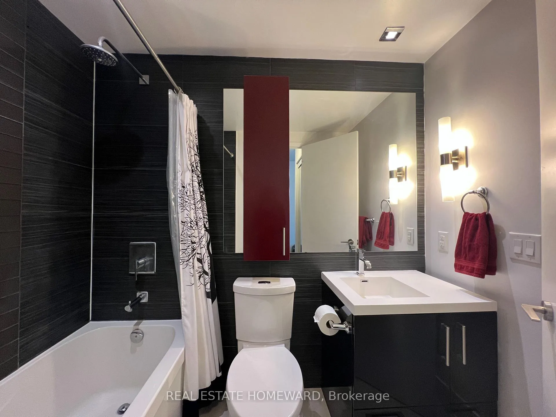 Photo 8 of Unit 509, 39 Sherbourne Street, Toronto, Moss Park — HOMEH