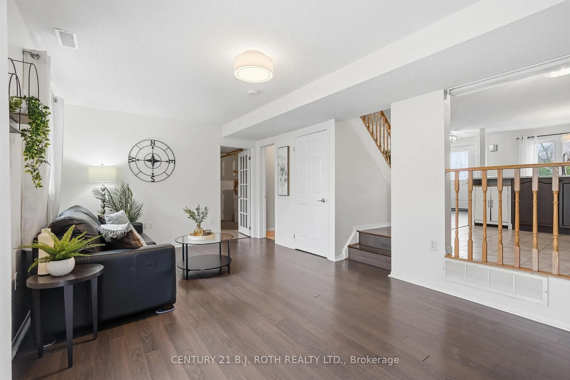Photo 14 of 130 Athabaska Road, Barrie, Holly — HOMEH