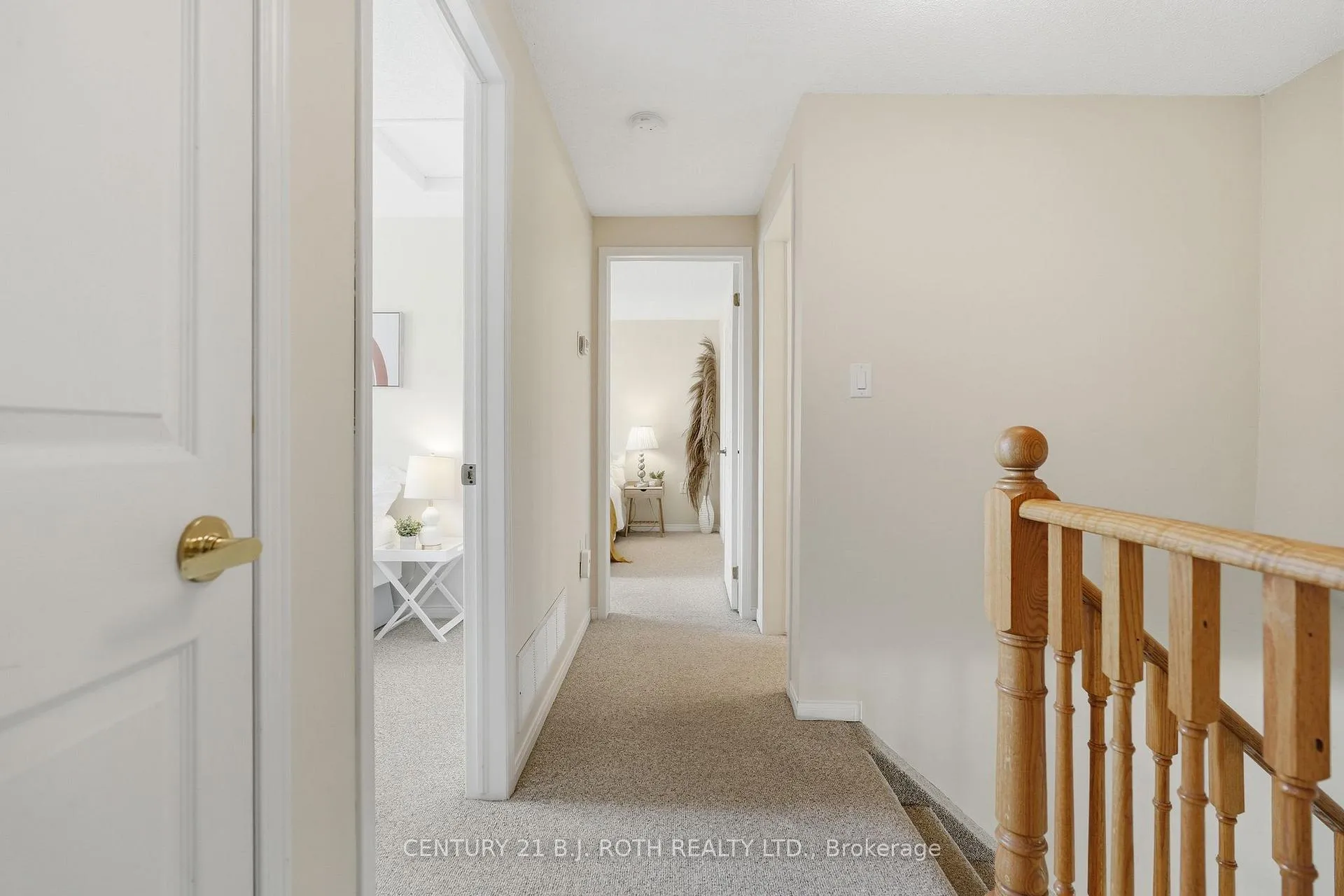 Photo 17 of 130 Athabaska Road, Barrie, Holly — HOMEH