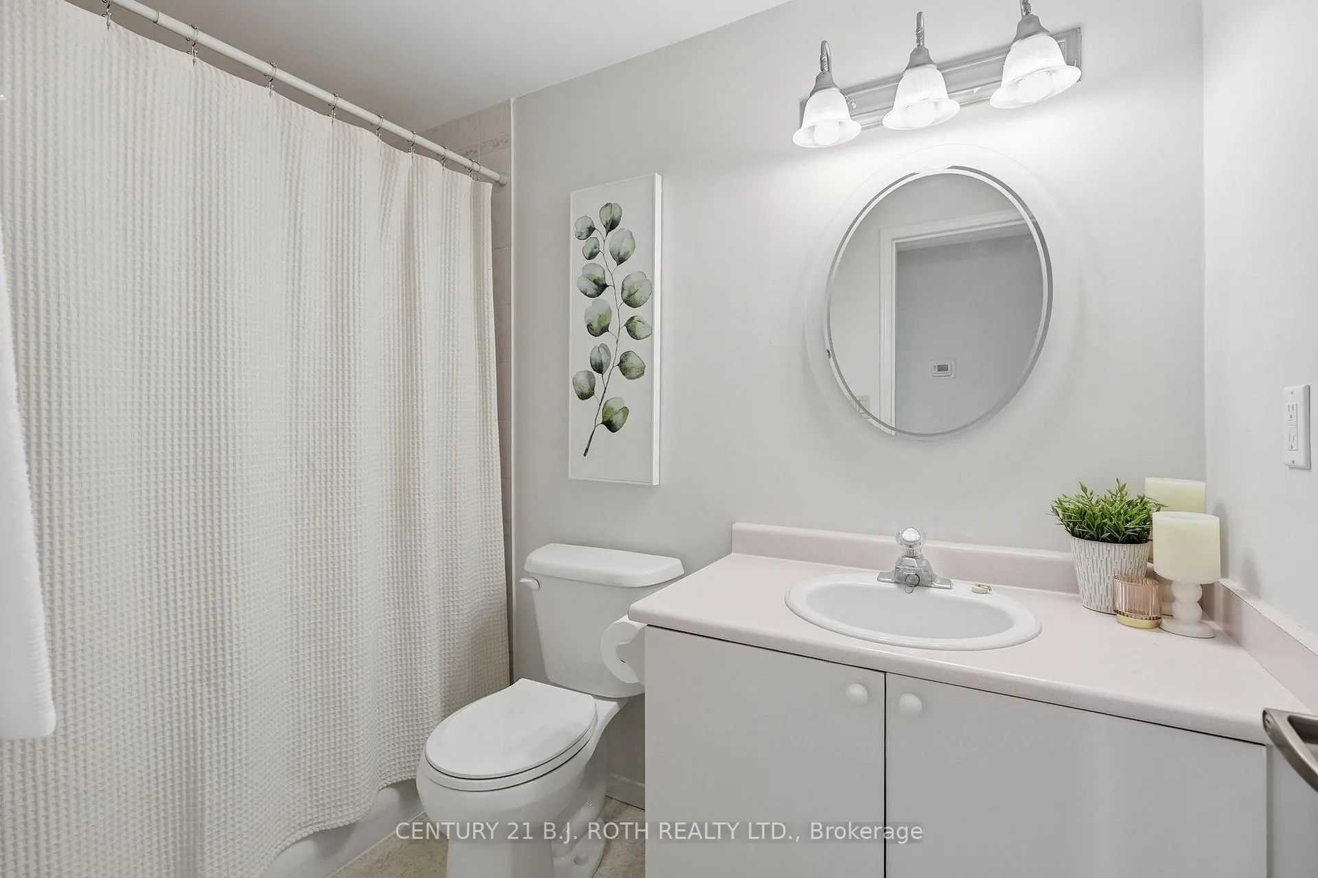 Photo 21 of 130 Athabaska Road, Barrie, Holly — HOMEH