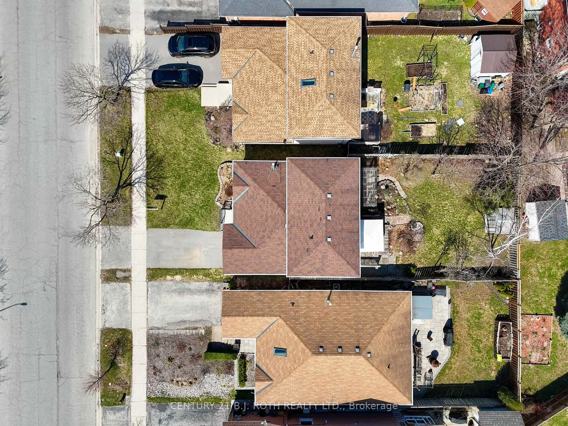 Photo 44 of 130 Athabaska Road, Barrie, Holly — HOMEH