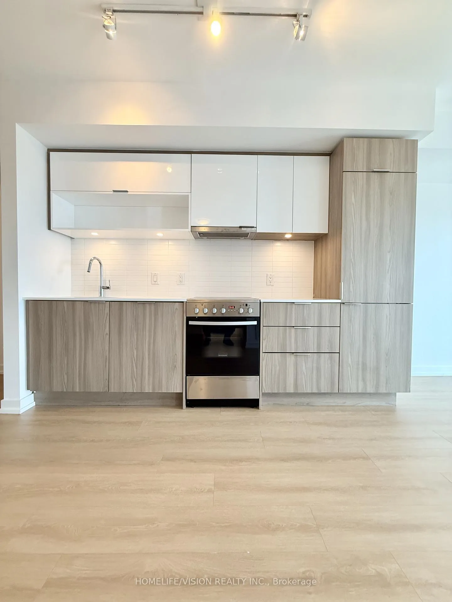 Photo 11 of Unit 2806, 159 Wellesley Street, Toronto, Cabbagetown-South St. James Town — HOMEH