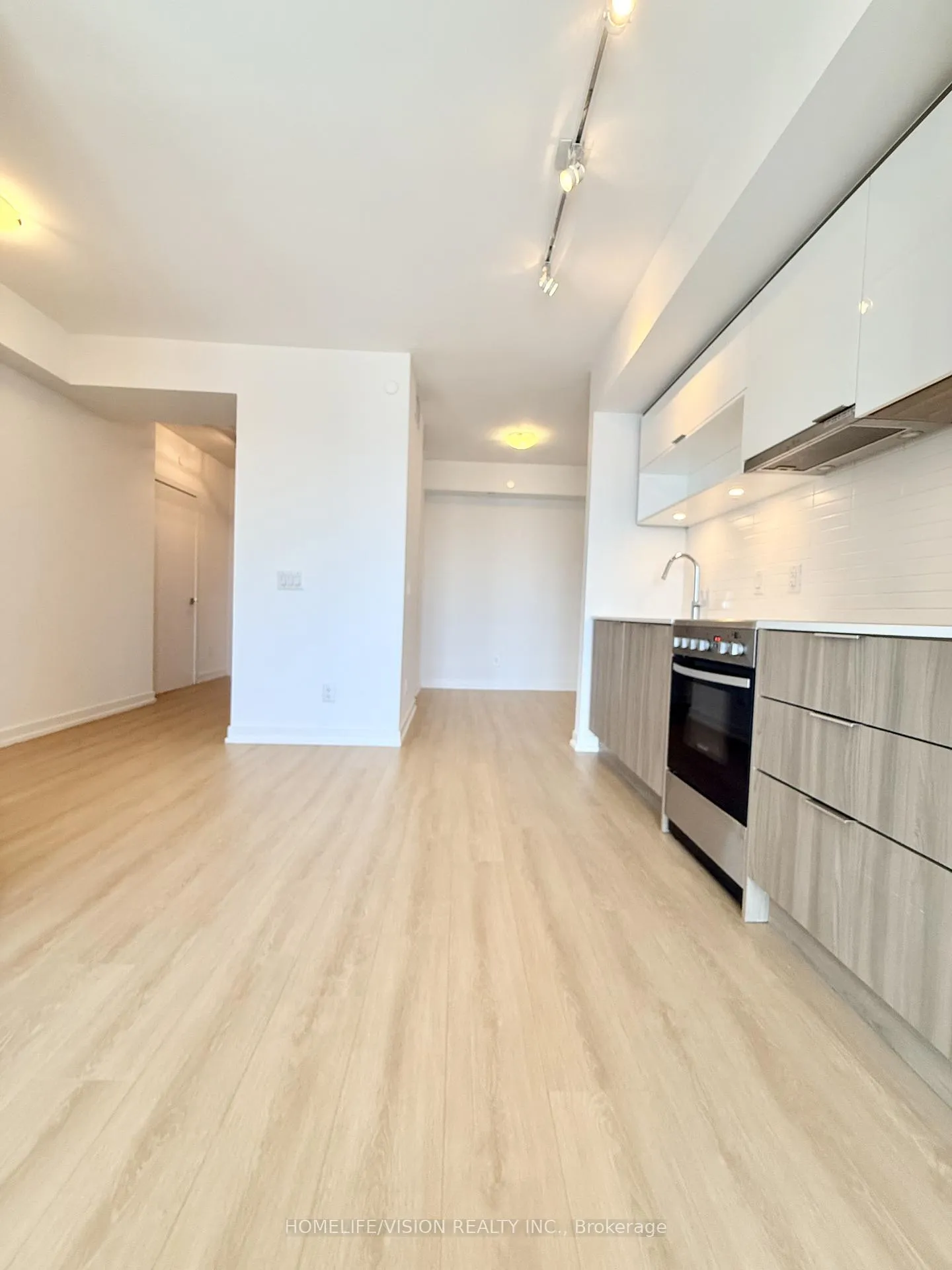 Photo 15 of Unit 2806, 159 Wellesley Street, Toronto, Cabbagetown-South St. James Town — HOMEH