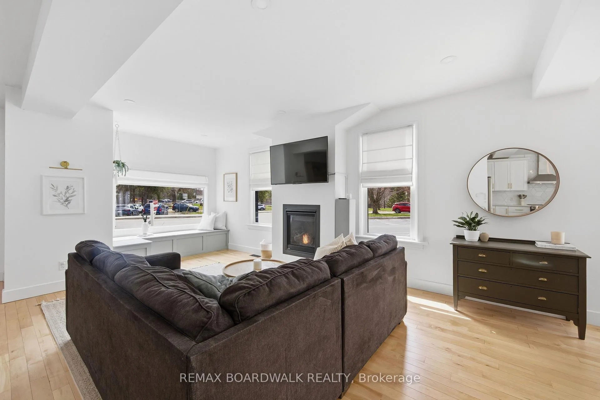 Photo 8 of 62 Craig Street, Russell, Village of Russell — HOMEH