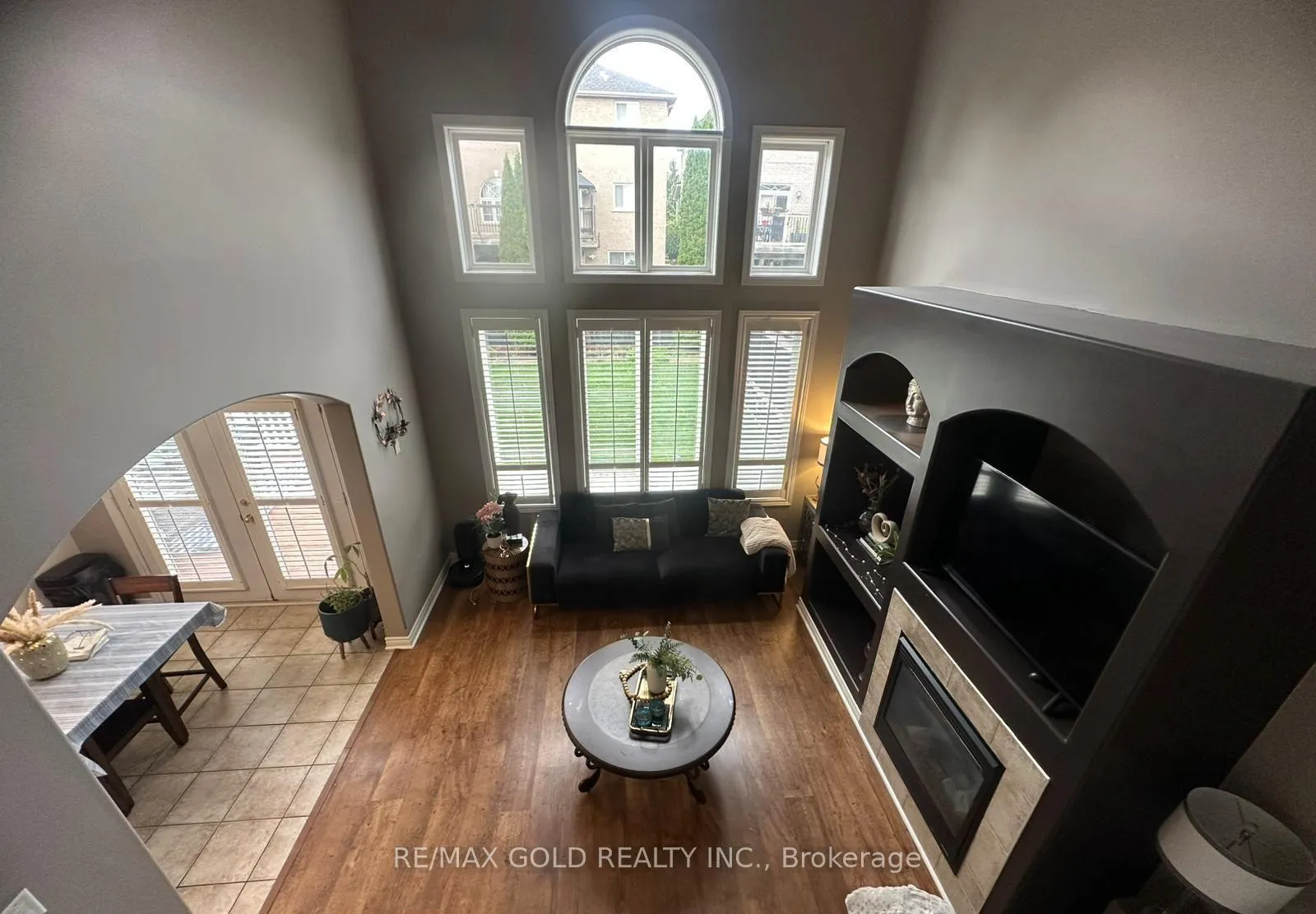 Photo 10 of 28 Sovereign's Gate, Barrie, Innis-Shore — HOMEH