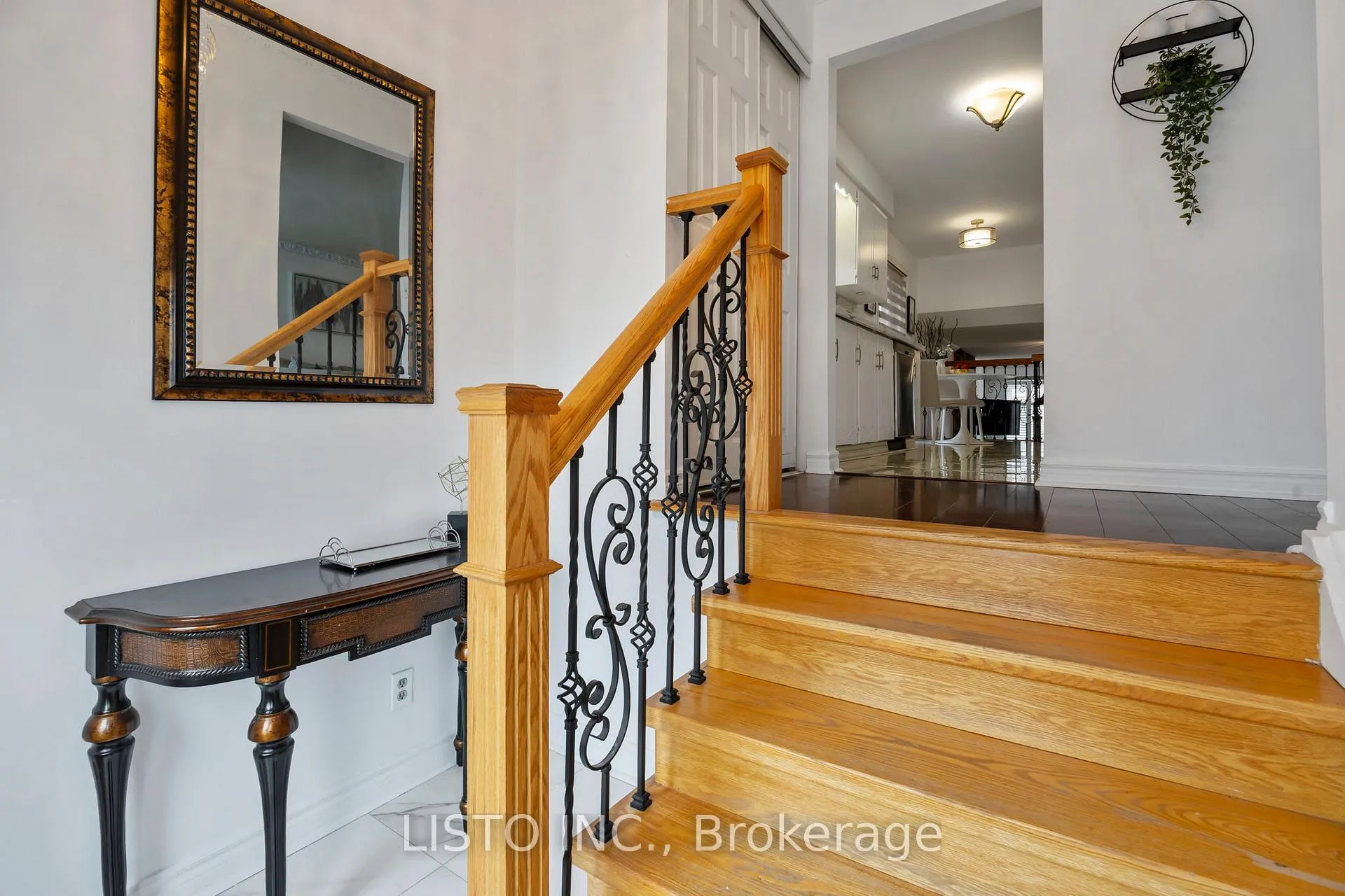 Photo 6 of 43 Robbinstone Drive, Scarborough, Malvern — HOMEH
