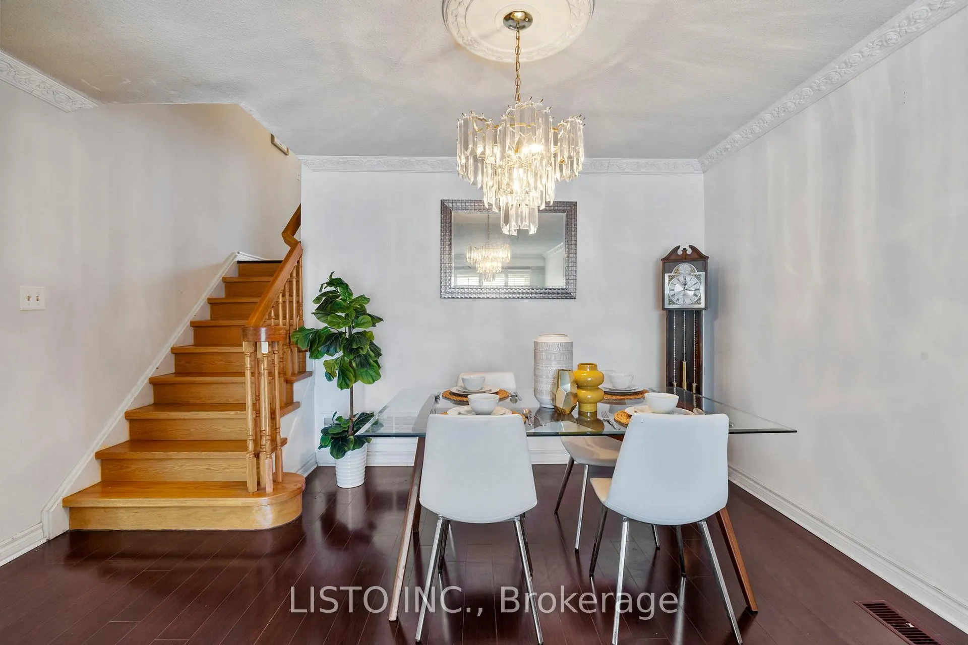 Photo 12 of 43 Robbinstone Drive, Scarborough, Malvern — HOMEH