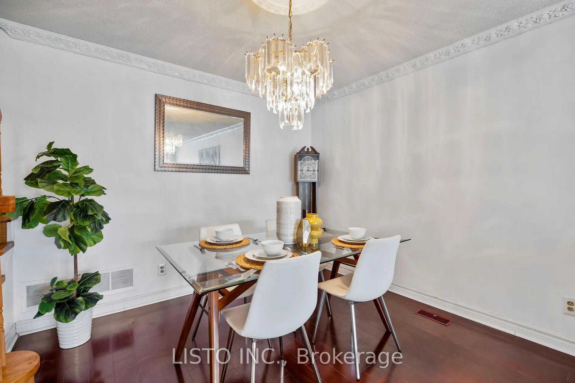 Photo 13 of 43 Robbinstone Drive, Scarborough, Malvern — HOMEH