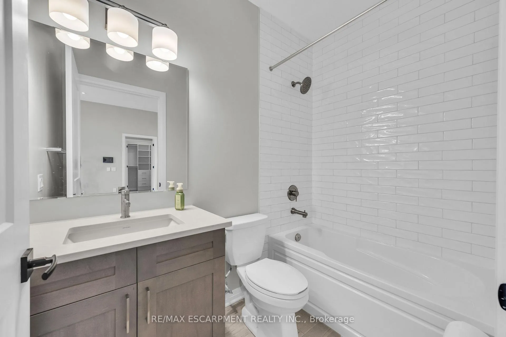 Photo 19 of Unit 601, 470 Gordon Krantz Avenue, Milton, Walker — HOMEH