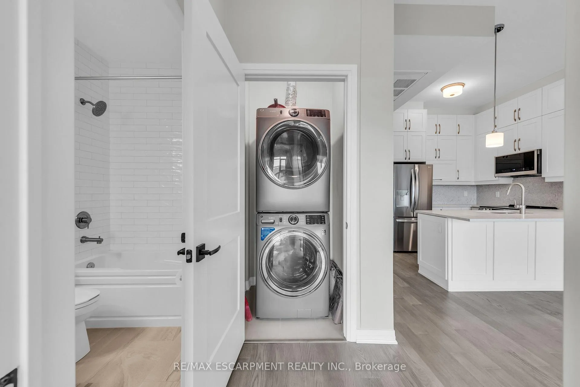 Photo 20 of Unit 601, 470 Gordon Krantz Avenue, Milton, Walker — HOMEH