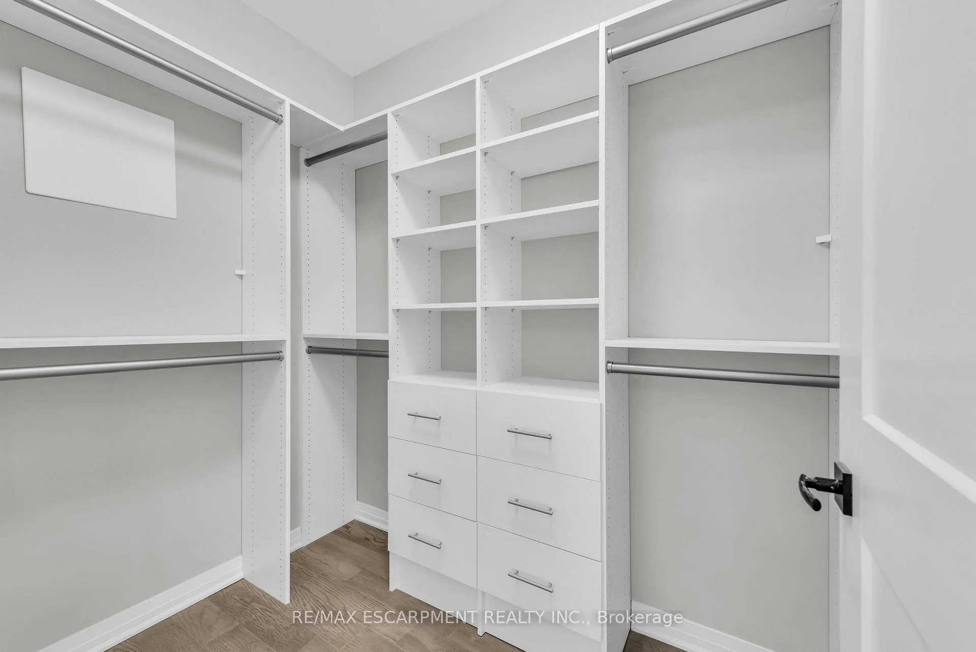 Photo 21 of Unit 601, 470 Gordon Krantz Avenue, Milton, Walker — HOMEH