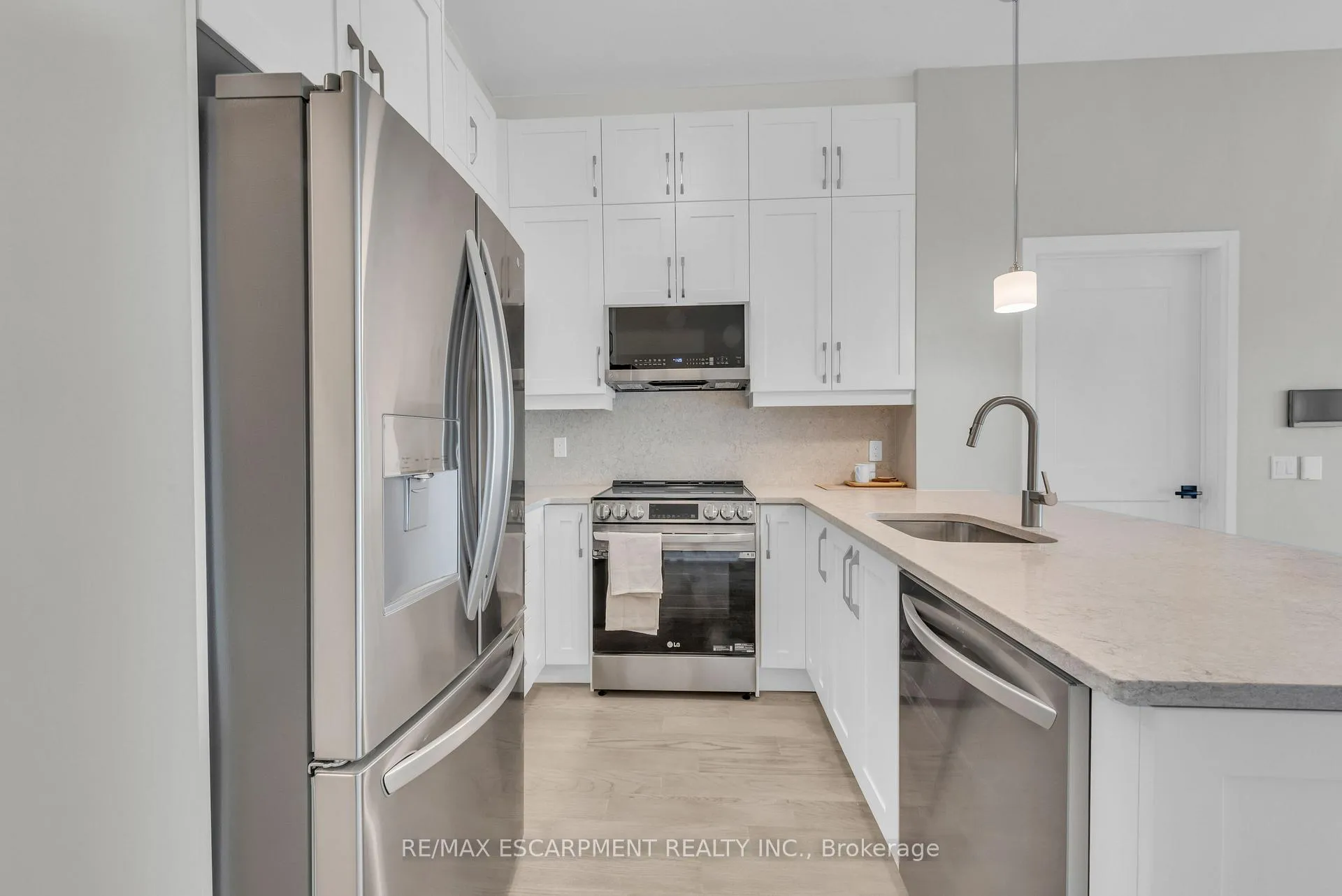 Photo 23 of Unit 601, 470 Gordon Krantz Avenue, Milton, Walker — HOMEH