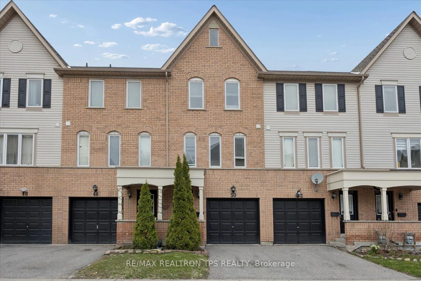 Front of 50 Spraggins Lane
