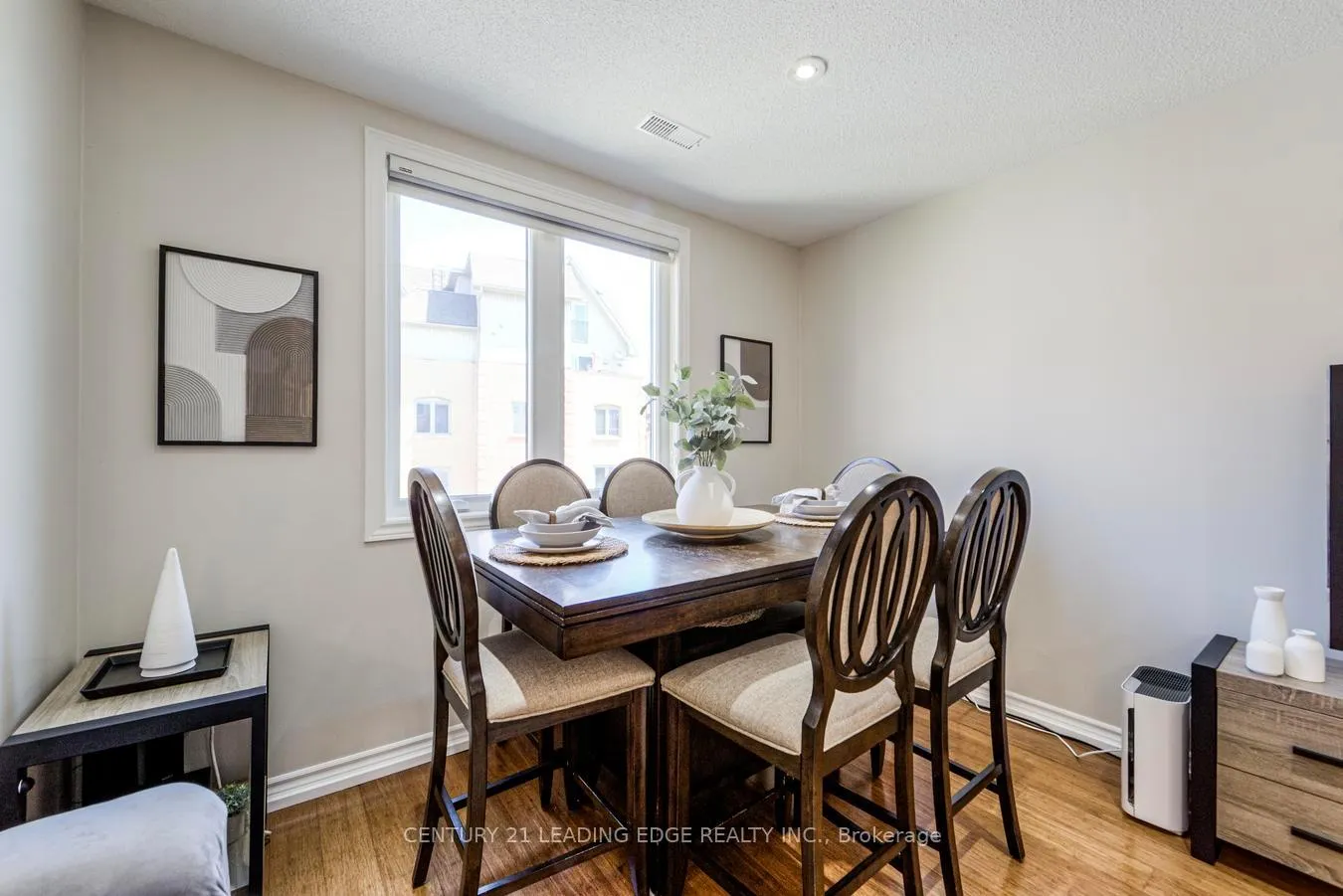 Photo 12 of Unit 608, 75 Weldrick Road E, Richmond Hill, Observatory — HOMEH