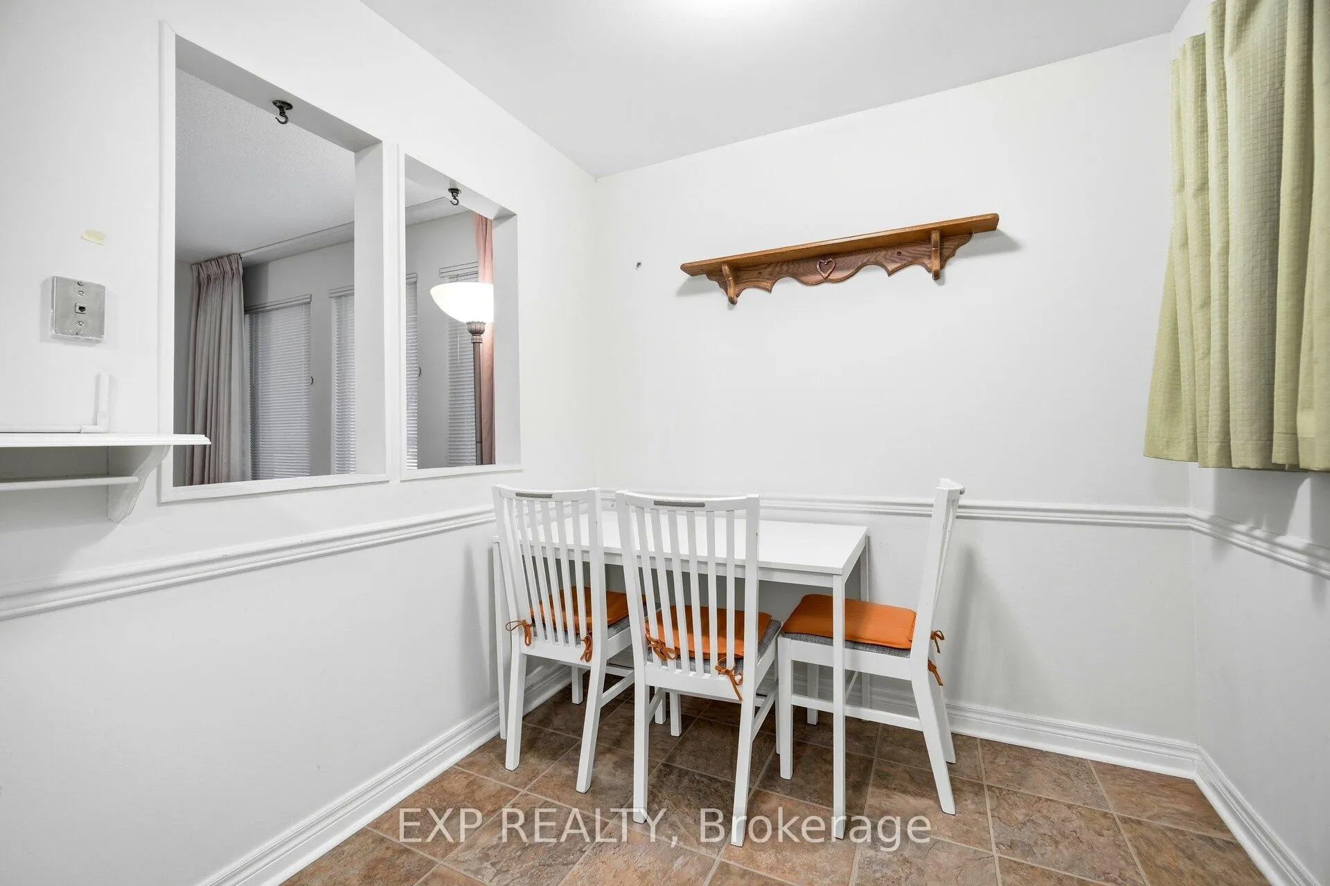 Photo 7 of 107 Archdekin Drive, Brampton, Queen Street Corridor — HOMEH