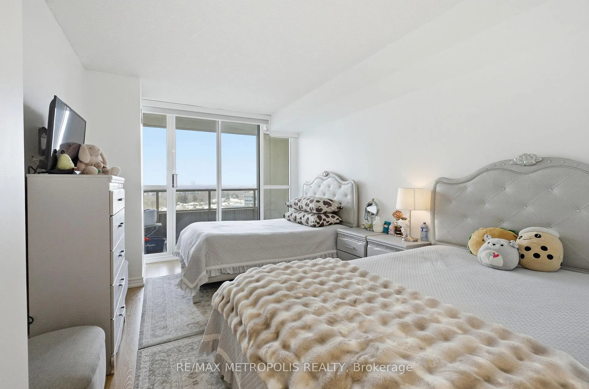 Photo 21 of Unit 1501, 11 Townsgate Drive, Vaughan, Crestwood-Springfarm-Yorkhill — HOMEH