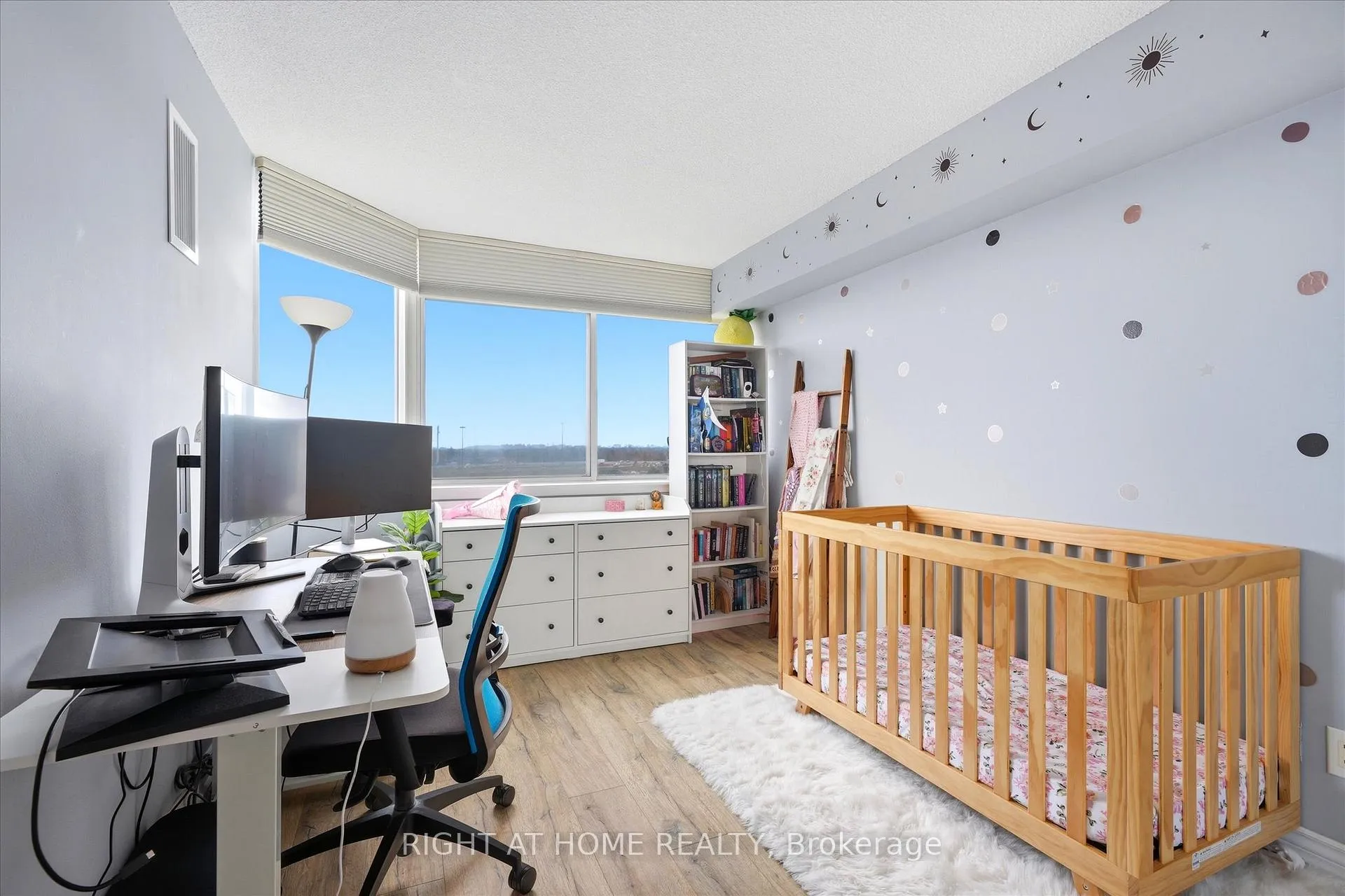 Photo 22 of Unit 824, 11753 Sheppard Avenue E, Scarborough, Rouge — HOMEH