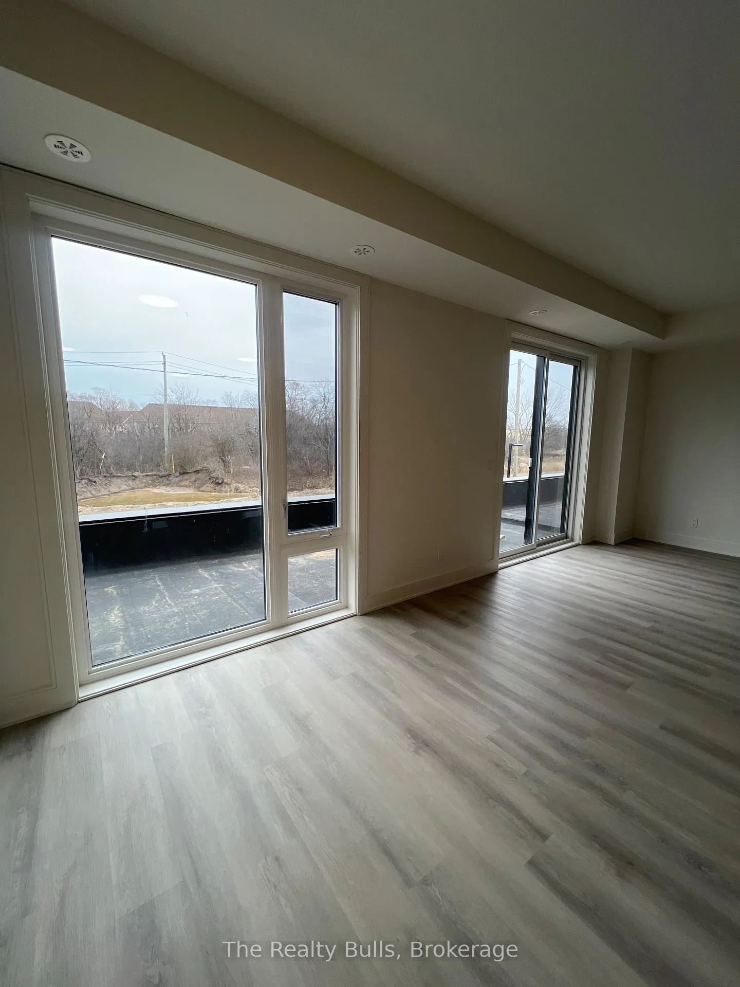 Photo 4 of Unit 64, 3 Abbot Street, St. Catharines, Oakdale — HOMEH