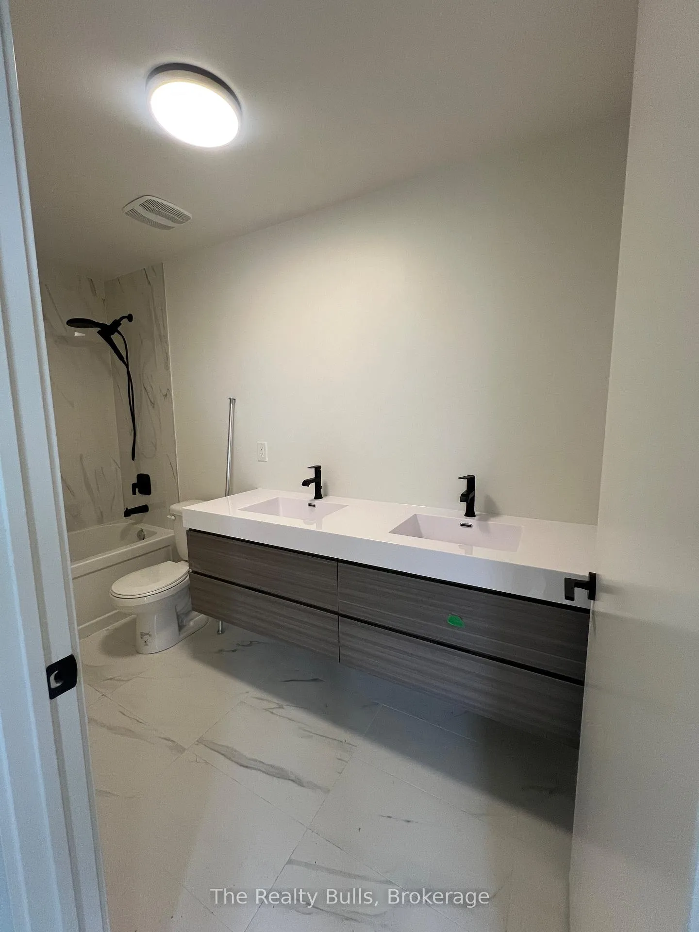 Photo 33 of Unit 64, 3 Abbot Street, St. Catharines, Oakdale — HOMEH