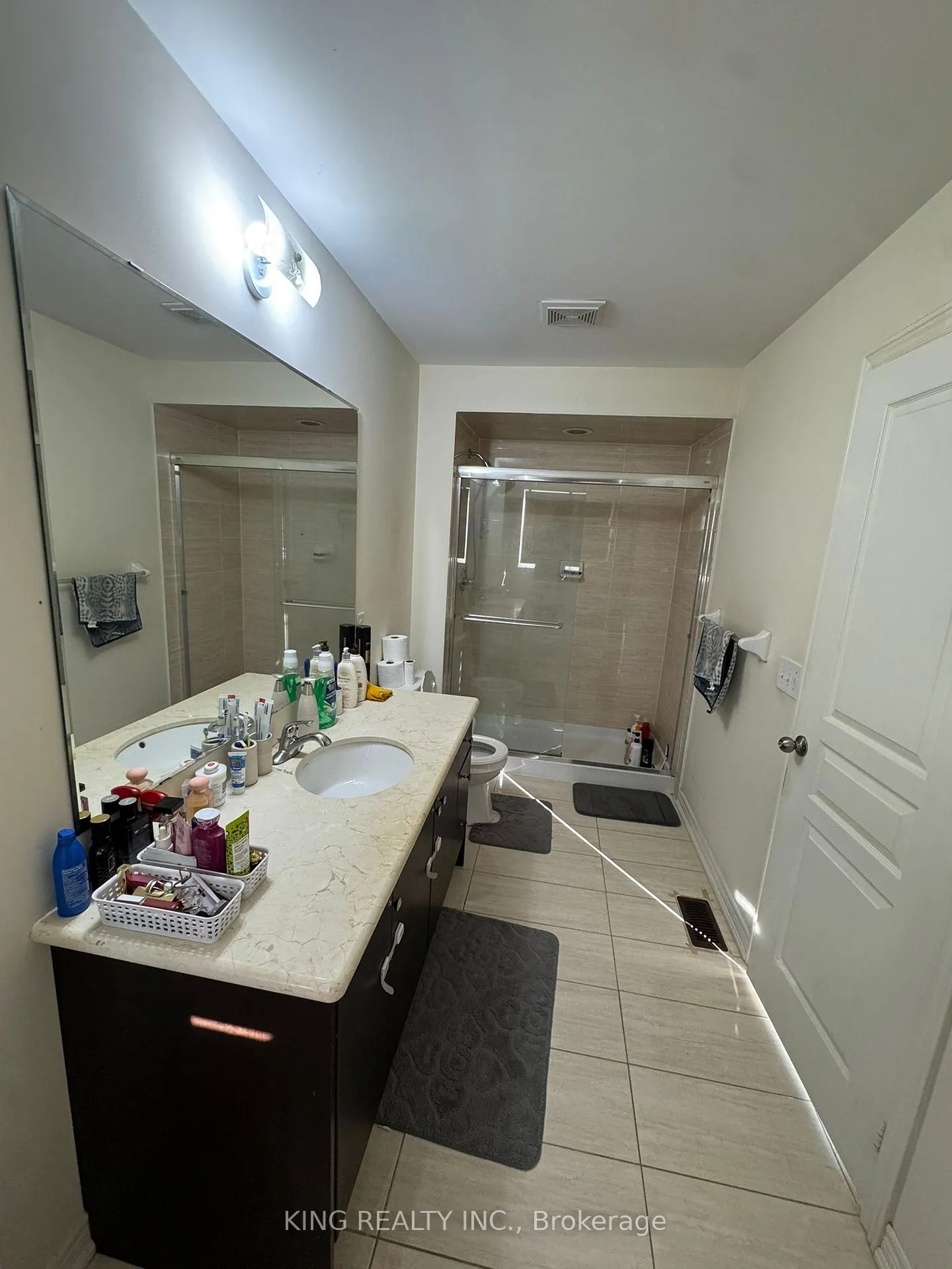 Photo 15 of 18 Eastlake Road, Brampton, Fletcher's Meadow — HOMEH
