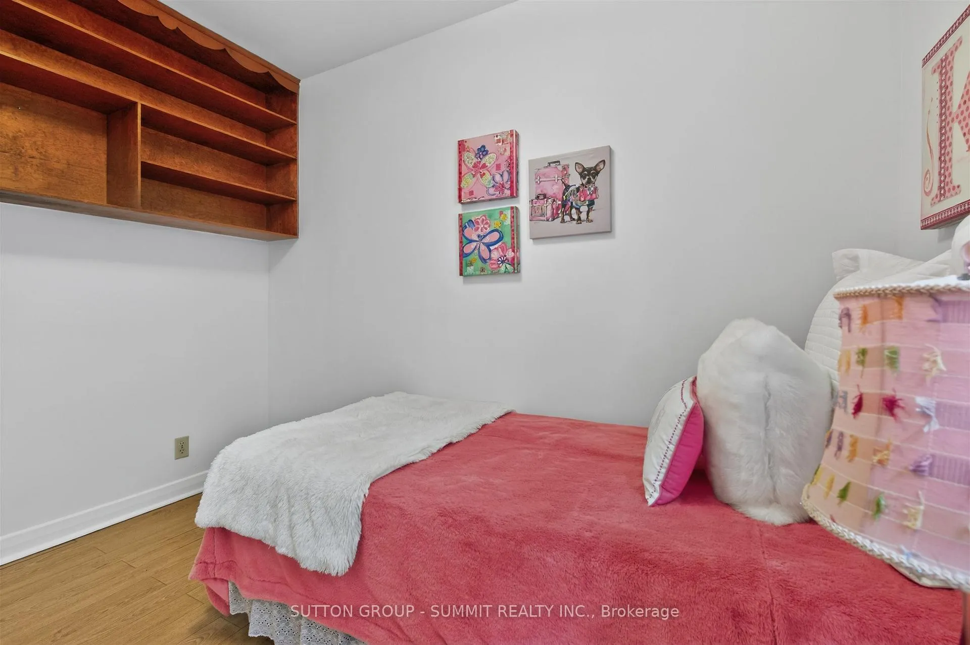 Photo 24 of 51 Barrhead Crescent, Etobicoke, Rexdale-Kipling — HOMEH