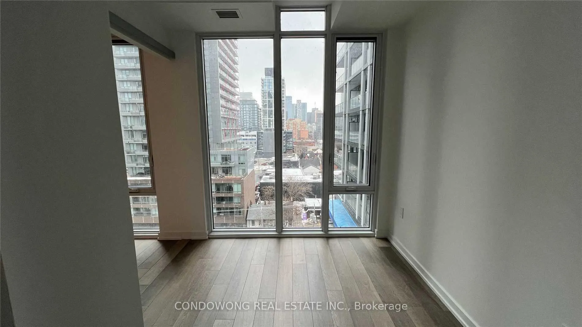 Photo 8 of Unit 918, 50 Power Street, Toronto, Moss Park — HOMEH