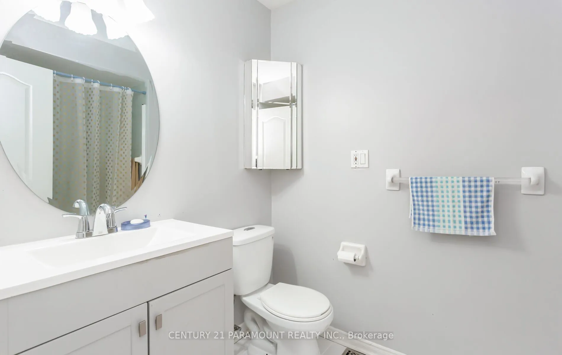 Photo 23 of 106 Wildberry Crescent, Brampton, Sandringham-Wellington — HOMEH