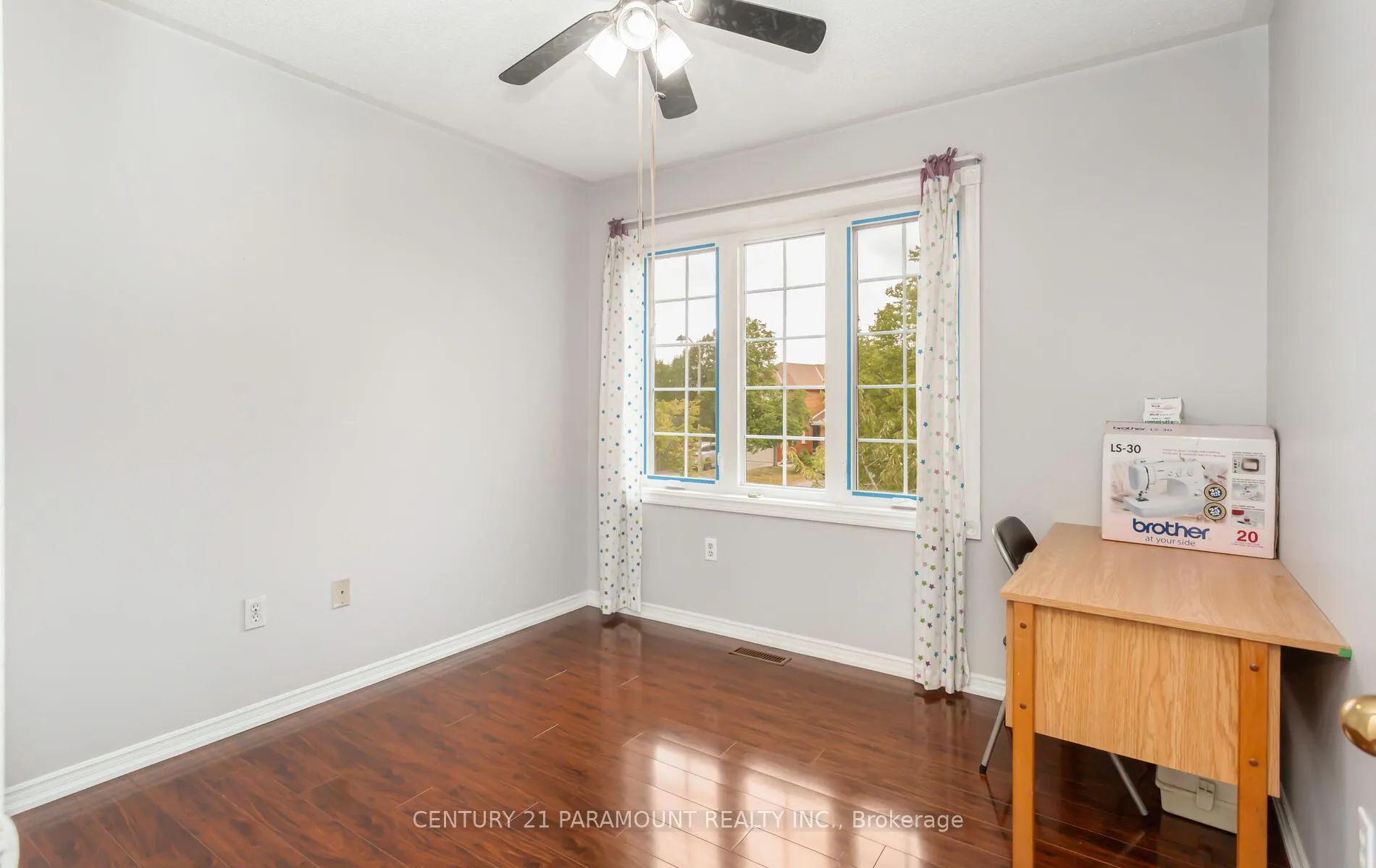 Photo 28 of 106 Wildberry Crescent, Brampton, Sandringham-Wellington — HOMEH