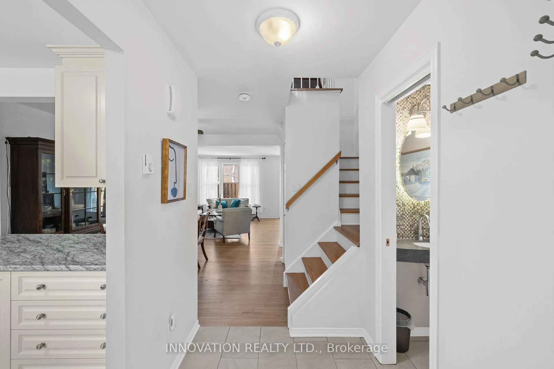 Photo 4 of Unit 22, 920 Dynes Road, Ottawa, Carleton Square — HOMEH