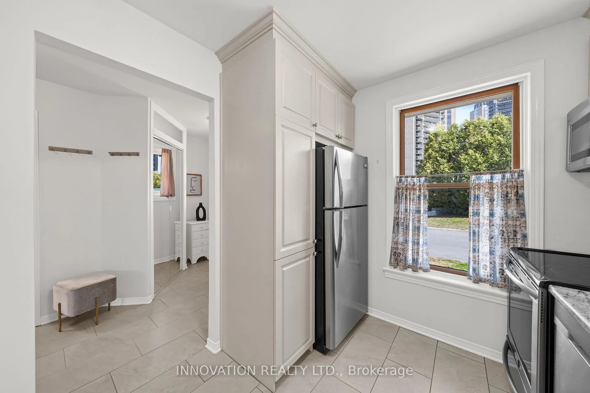 Photo 6 of Unit 22, 920 Dynes Road, Ottawa, Carleton Square — HOMEH