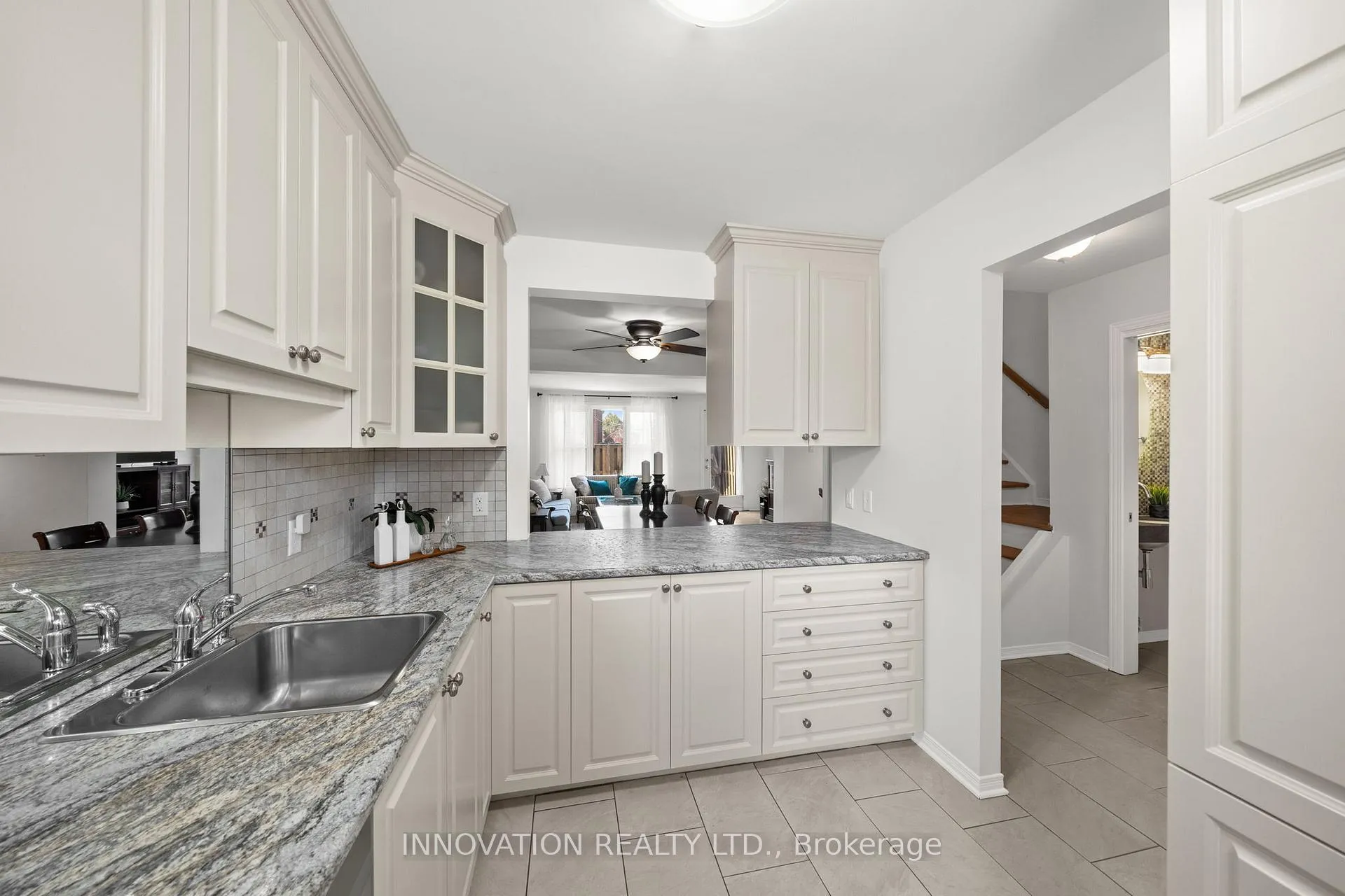 Photo 7 of Unit 22, 920 Dynes Road, Ottawa, Carleton Square — HOMEH