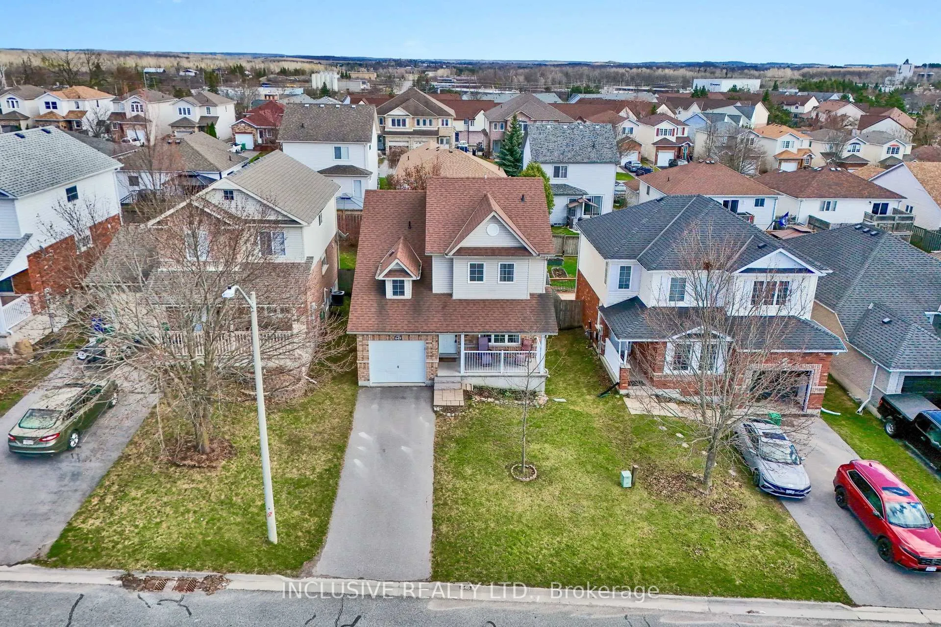 Photo 3 of 649 Trailview Drive, Peterborough, Ashburnham Ward 4 — HOMEH