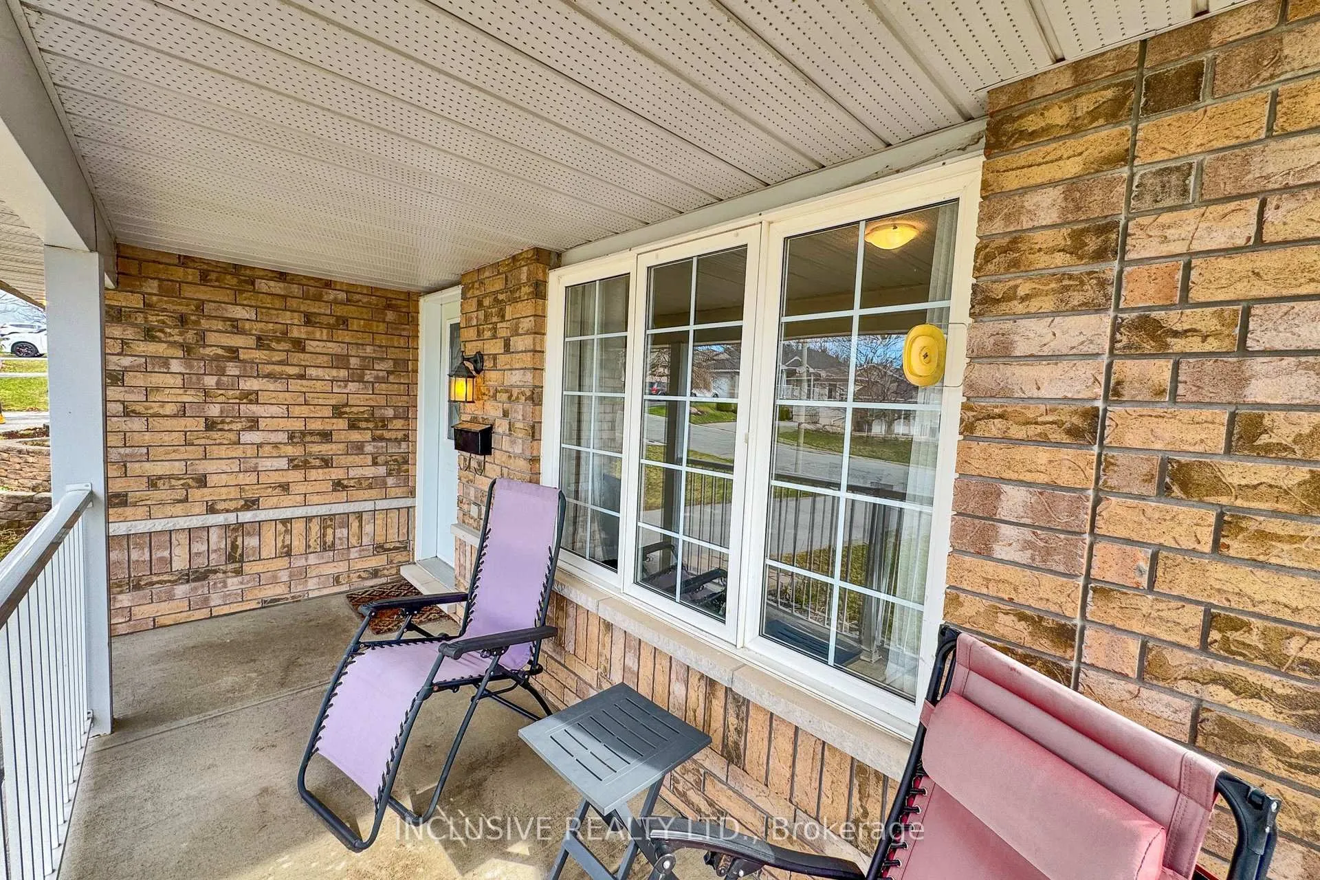 Photo 5 of 649 Trailview Drive, Peterborough, Ashburnham Ward 4 — HOMEH