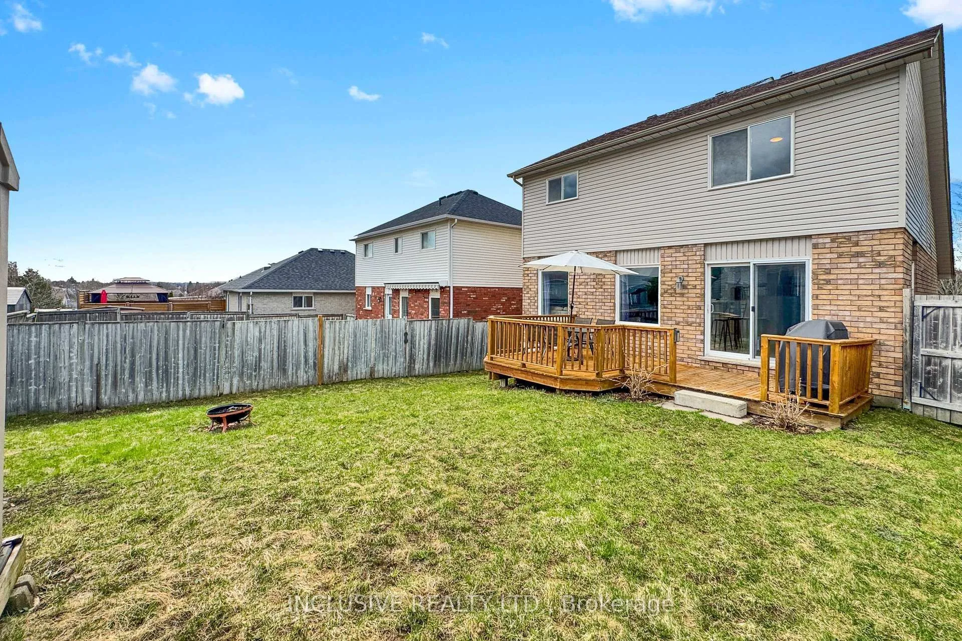 Photo 7 of 649 Trailview Drive, Peterborough, Ashburnham Ward 4 — HOMEH