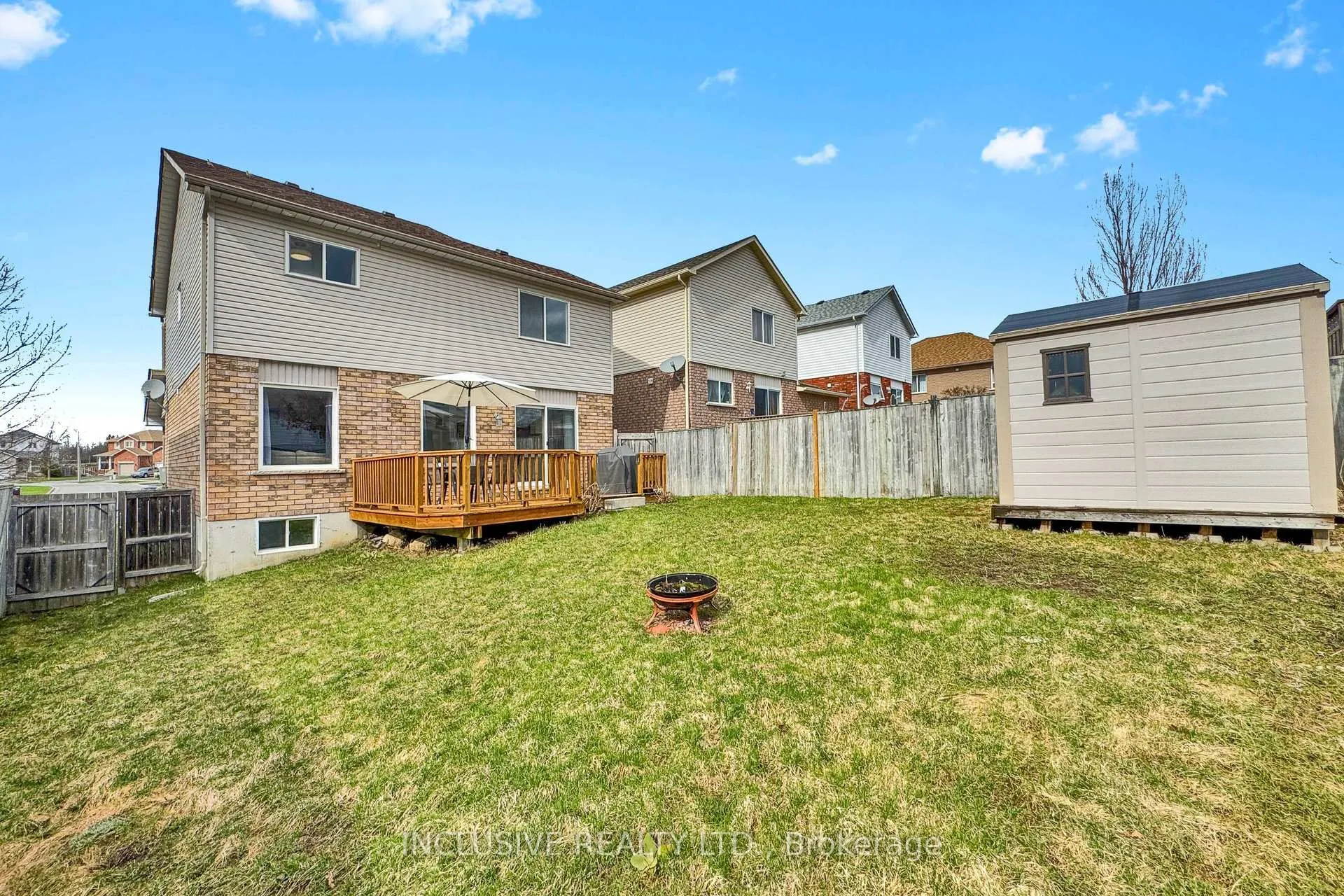 Photo 8 of 649 Trailview Drive, Peterborough, Ashburnham Ward 4 — HOMEH