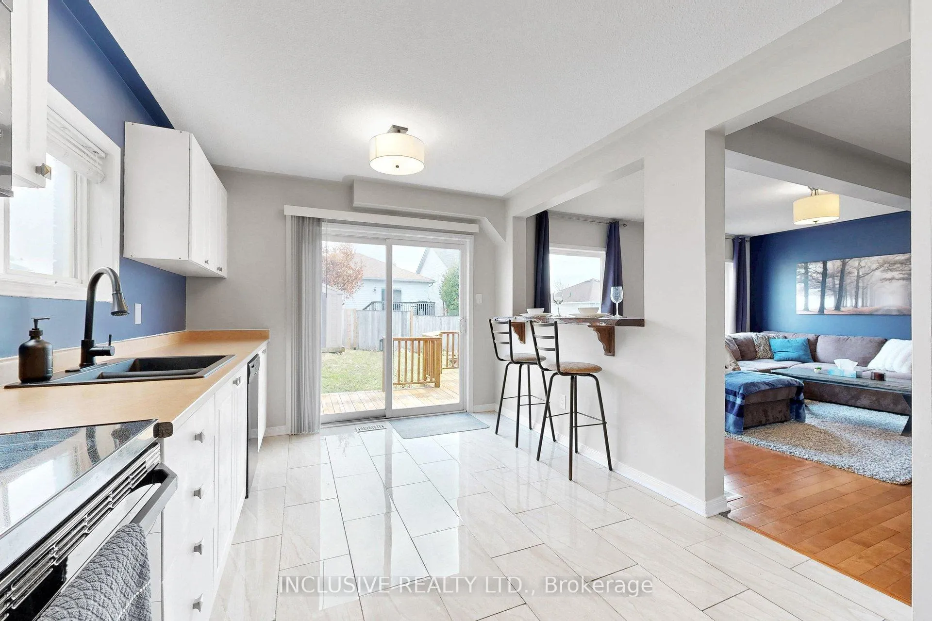 Photo 21 of 649 Trailview Drive, Peterborough, Ashburnham Ward 4 — HOMEH