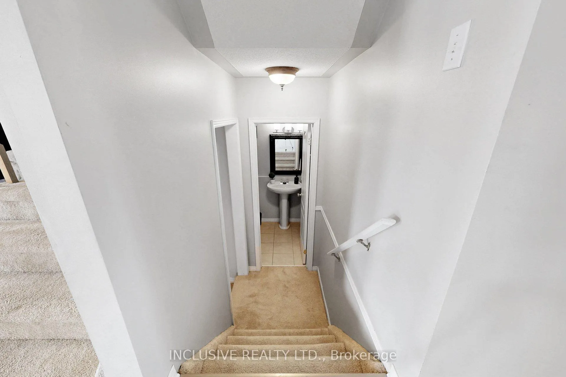 Photo 42 of 649 Trailview Drive, Peterborough, Ashburnham Ward 4 — HOMEH