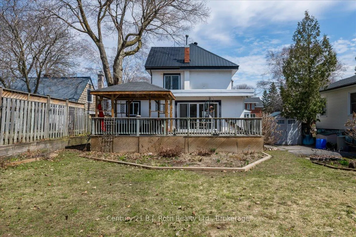Photo 25 of 476 Russell Street, Midland — HOMEH