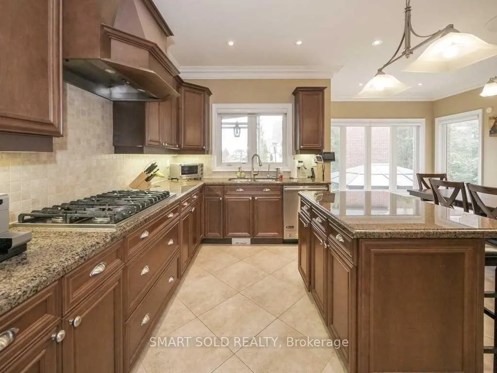 Photo 9 of 15 Vomano Street, Richmond Hill, Mill Pond — HOMEH