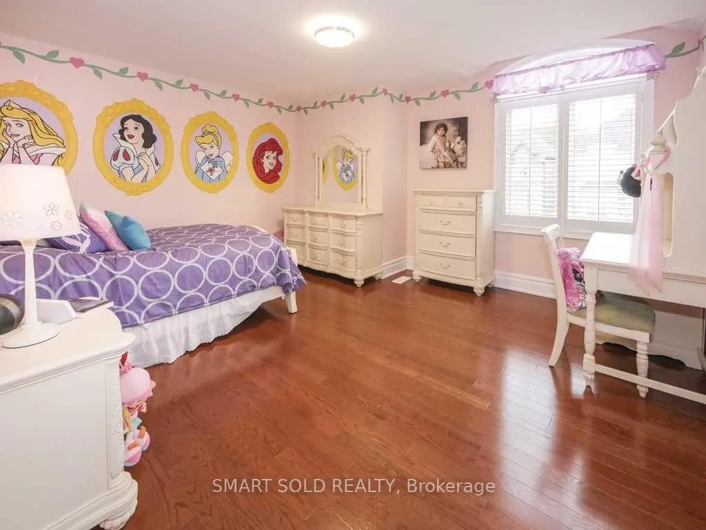 Photo 16 of 15 Vomano Street, Richmond Hill, Mill Pond — HOMEH