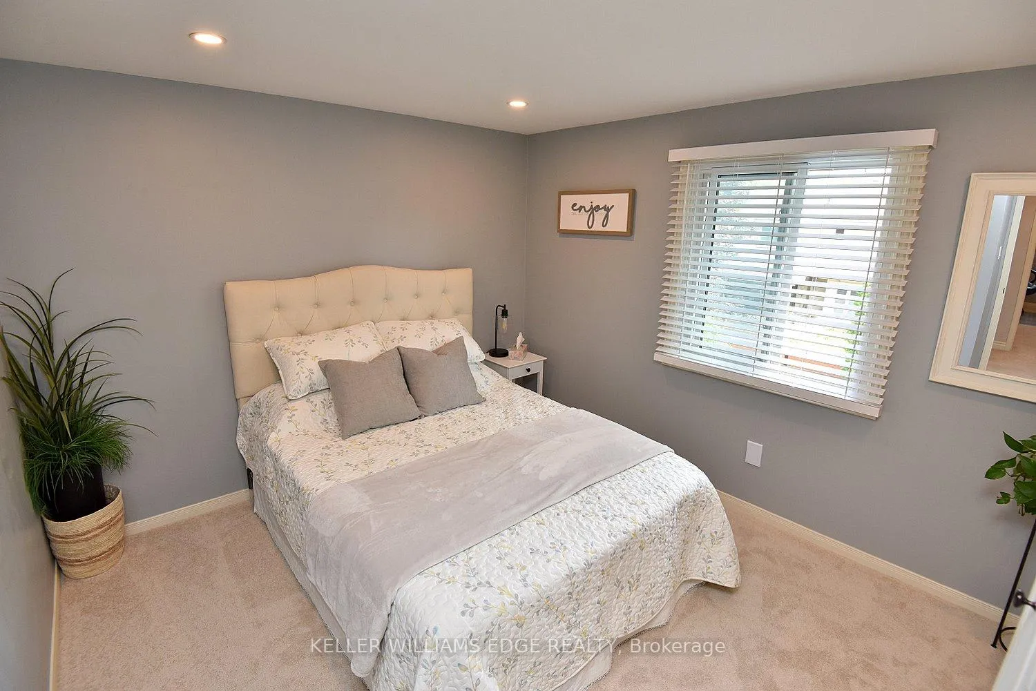 Photo 27 of 18 Charterhouse Crescent, Hamilton, Ancaster — HOMEH