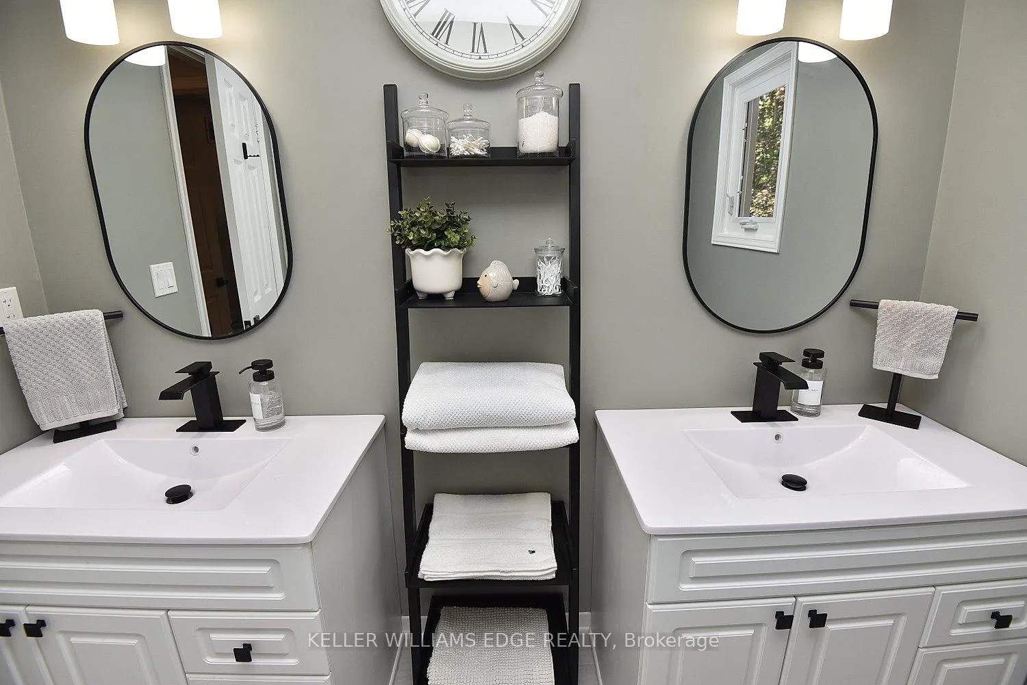 Photo 30 of 18 Charterhouse Crescent, Hamilton, Ancaster — HOMEH