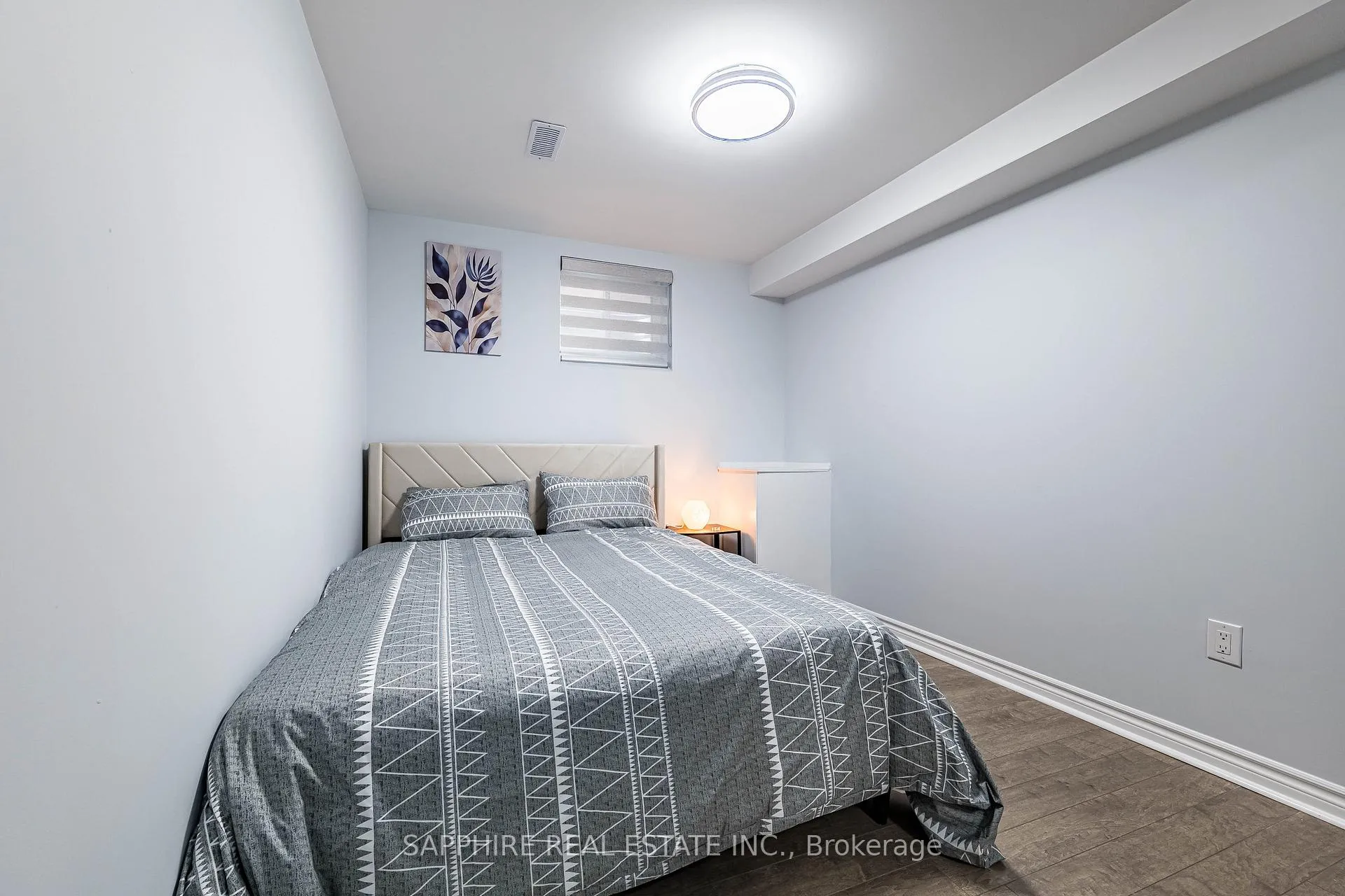 Photo 41 of 325 Trudeau Drive E, Milton, Clarke — HOMEH
