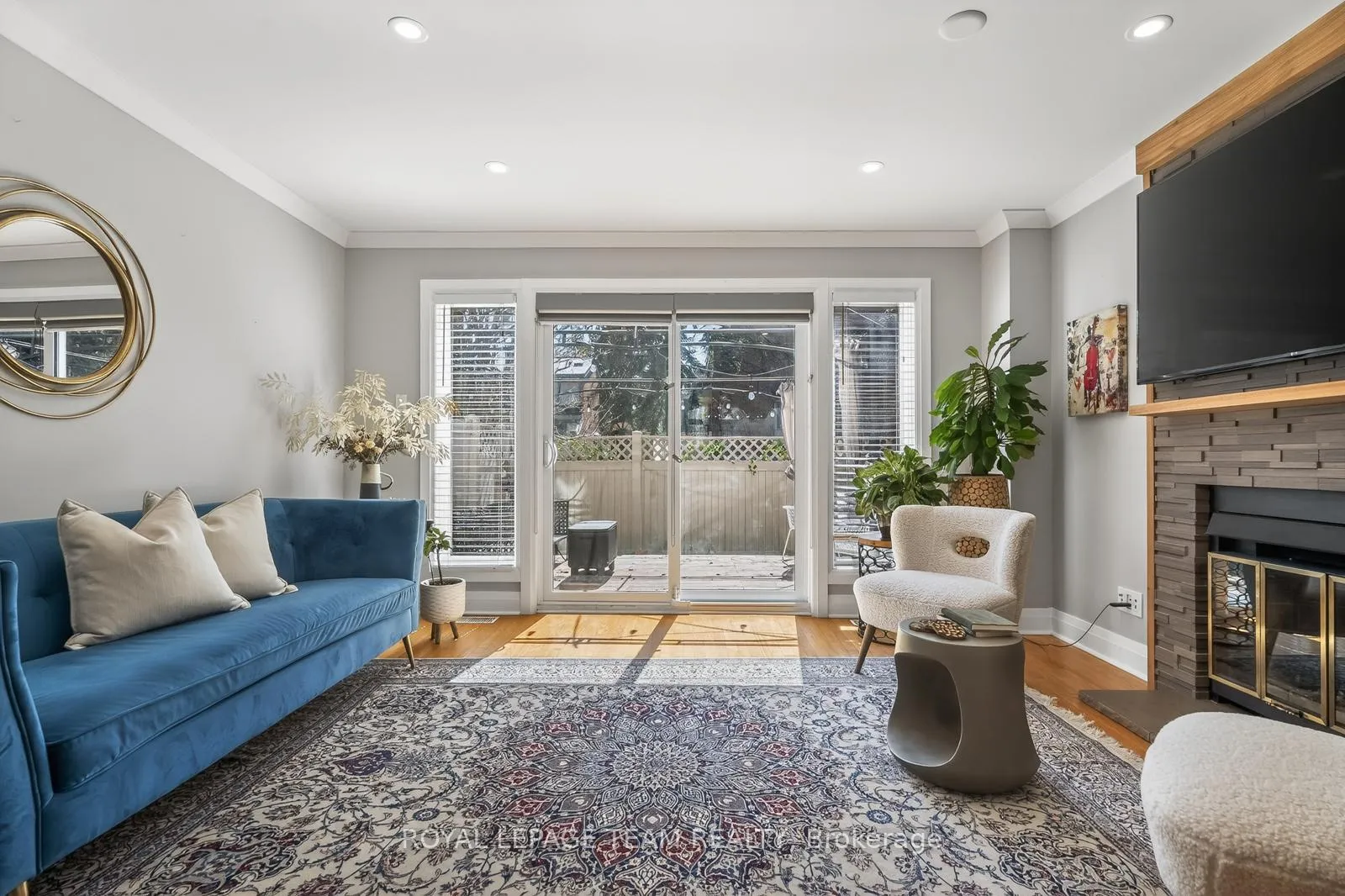 Photo 2 of Unit 10, 72 Greenfield Avenue, Ottawa, Ottawa East — HOMEH
