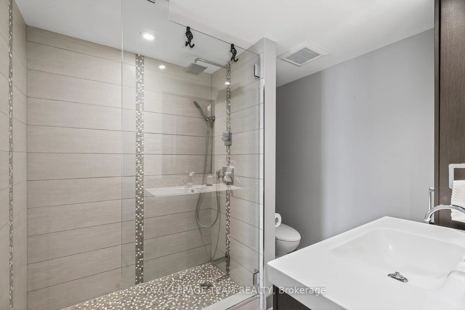 Photo 16 of Unit 10, 72 Greenfield Avenue, Ottawa, Ottawa East — HOMEH