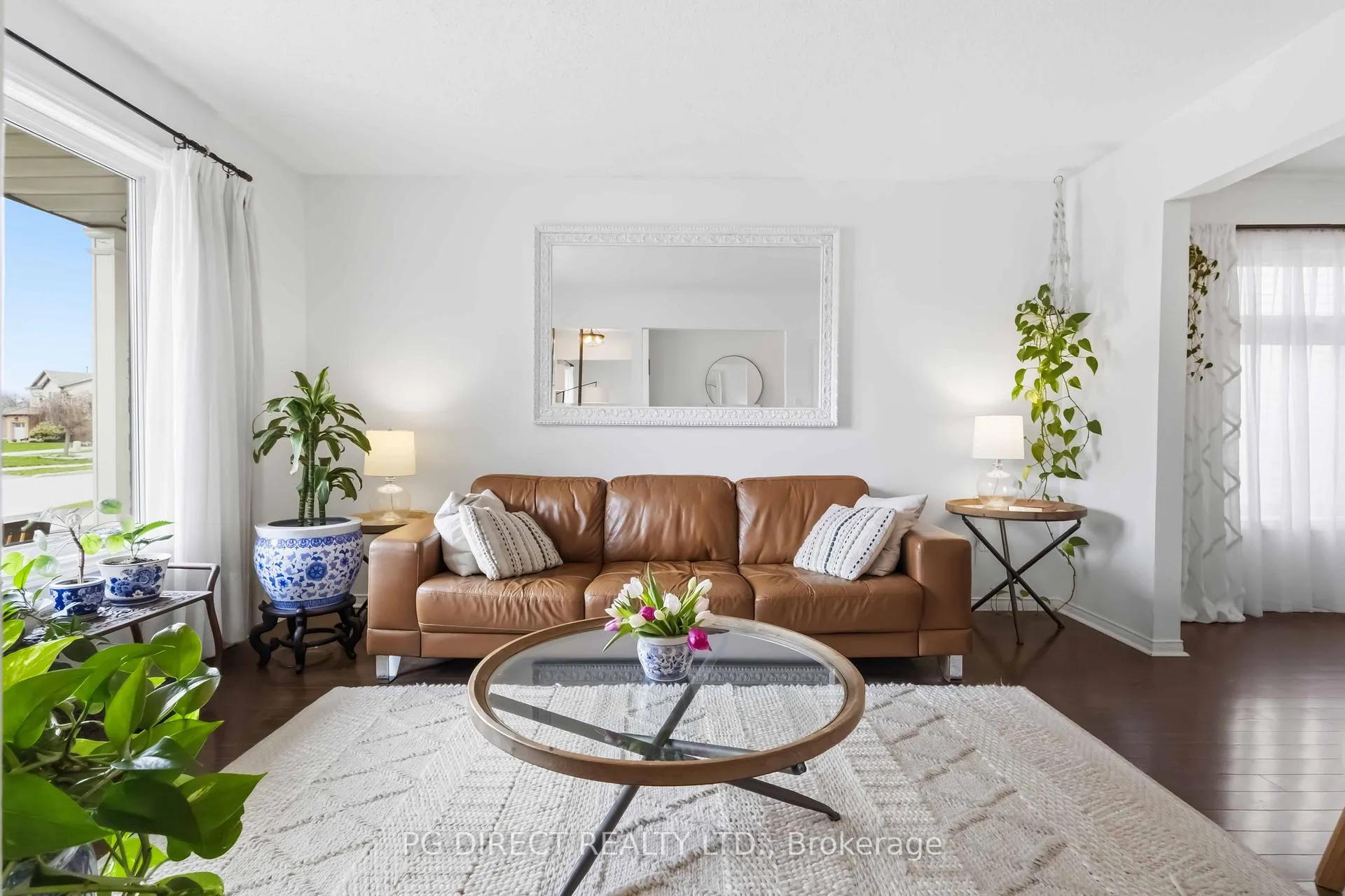 Photo 5 of 120 Sandringham Drive, Clarington, Courtice — HOMEH