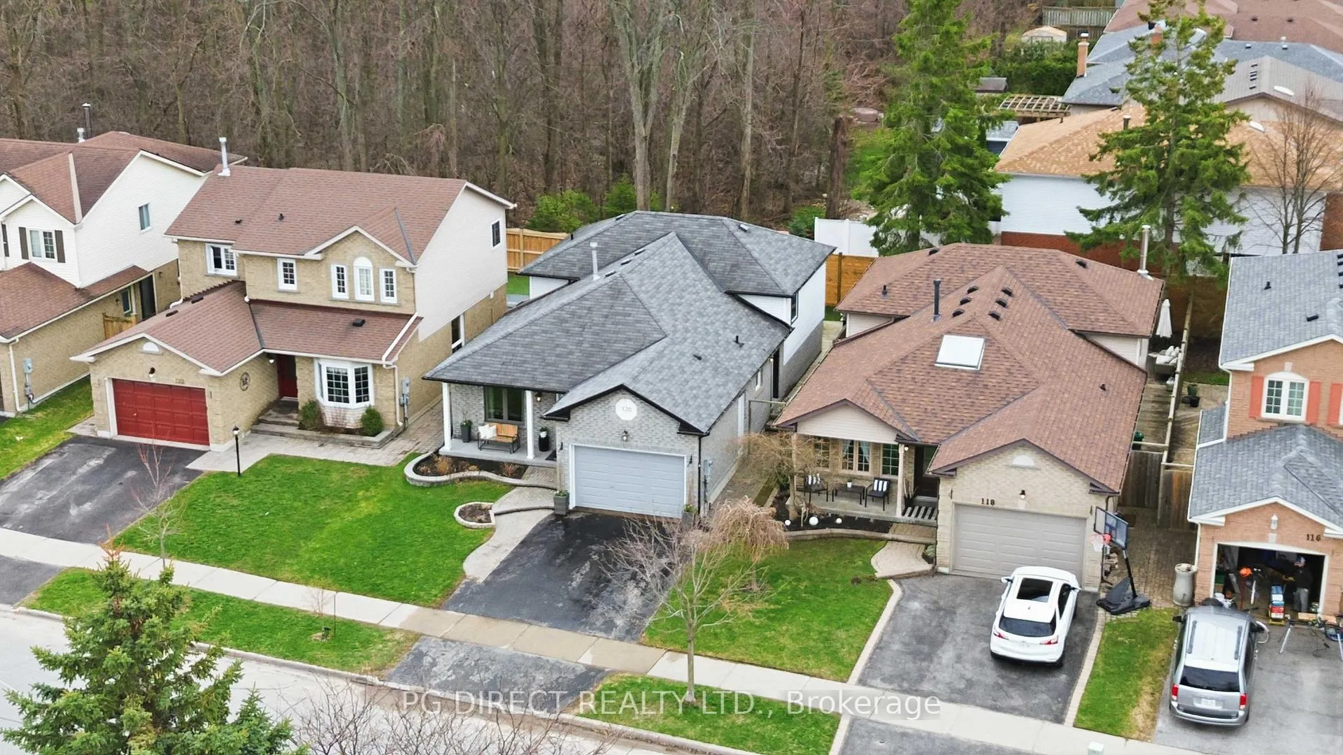 Photo 19 of 120 Sandringham Drive, Clarington, Courtice — HOMEH